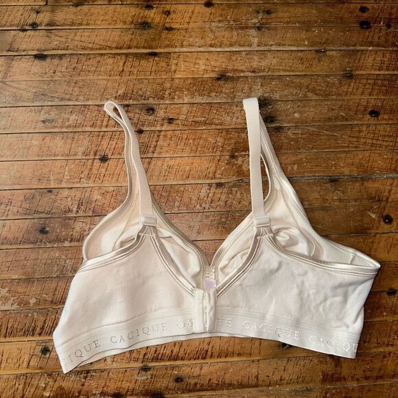 Cacique 40C wireless nude full figure jersey knit bra - Picture 2 of 3